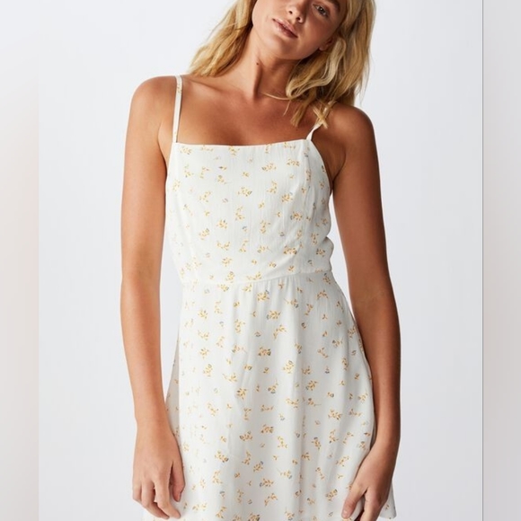 Volcom Read The Room Floral Dress🌸 - Picture 5 of 11